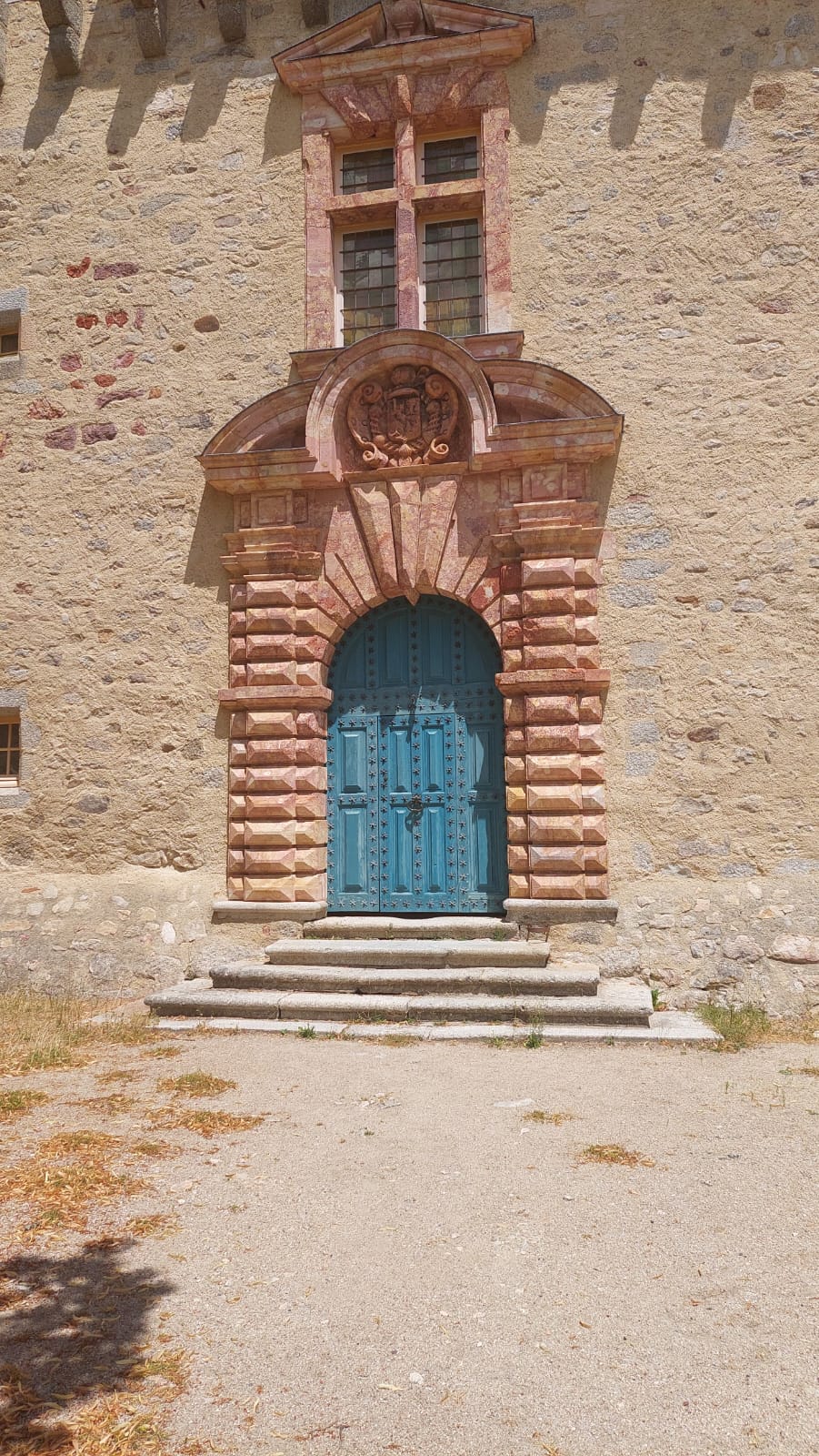 Chateau St Alban